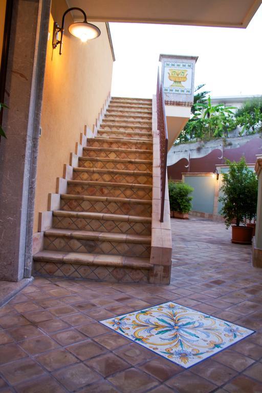 Villa Cristina Giardini Naxos Eksteriør bilde