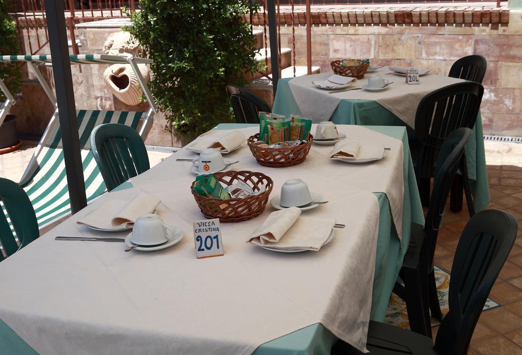 Villa Cristina Giardini Naxos Eksteriør bilde