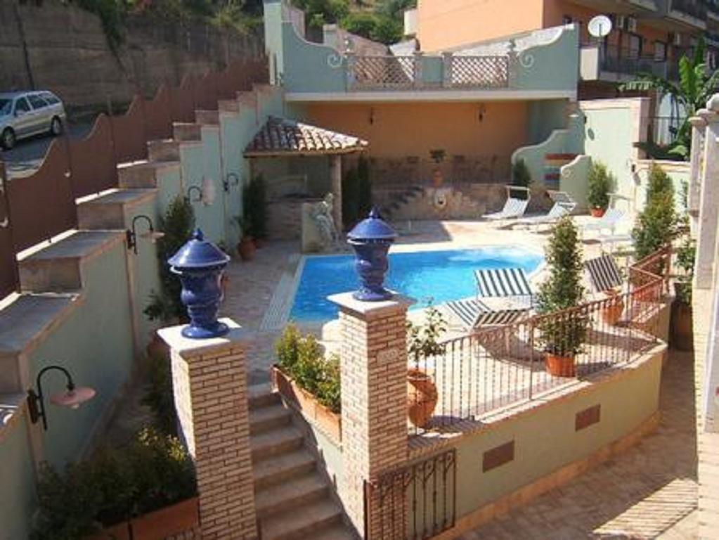 Villa Cristina Giardini Naxos Eksteriør bilde