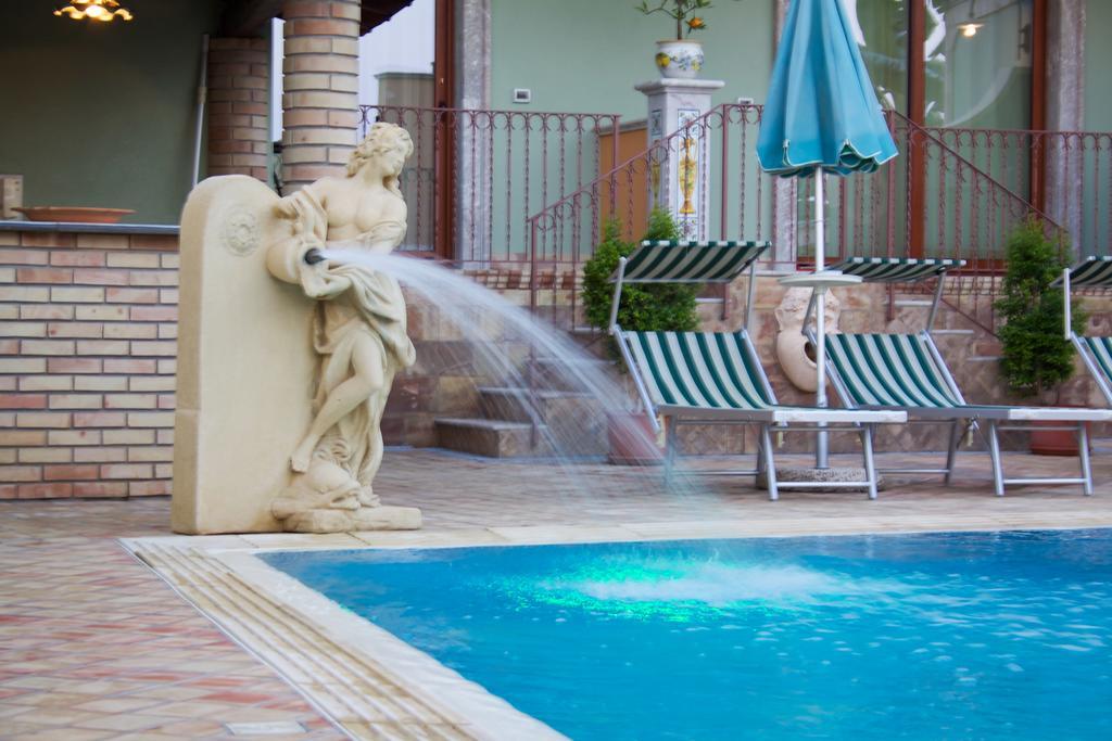 Villa Cristina Giardini Naxos Eksteriør bilde