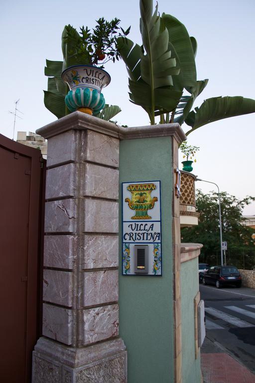 Villa Cristina Giardini Naxos Eksteriør bilde